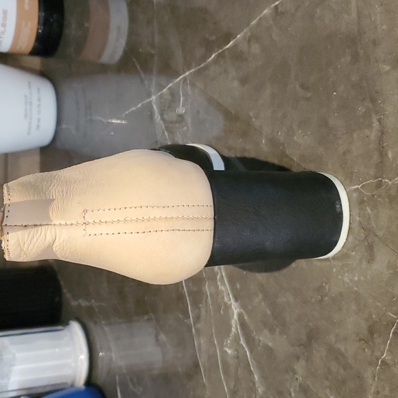 Shoe the bear booties - Picture 4 of 7